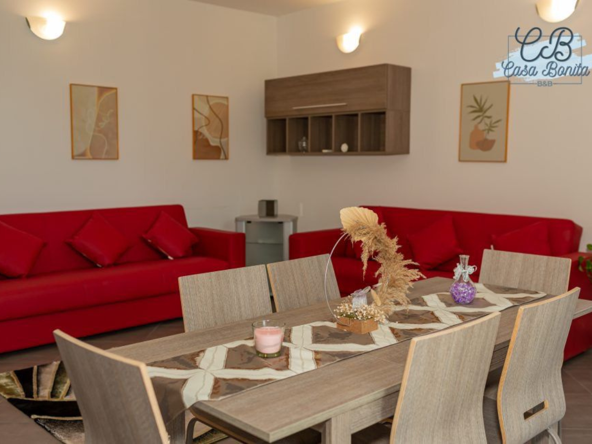 Ultimate Guide to Milan Hotels and Luxury Apartments: Where to Stay in Milano